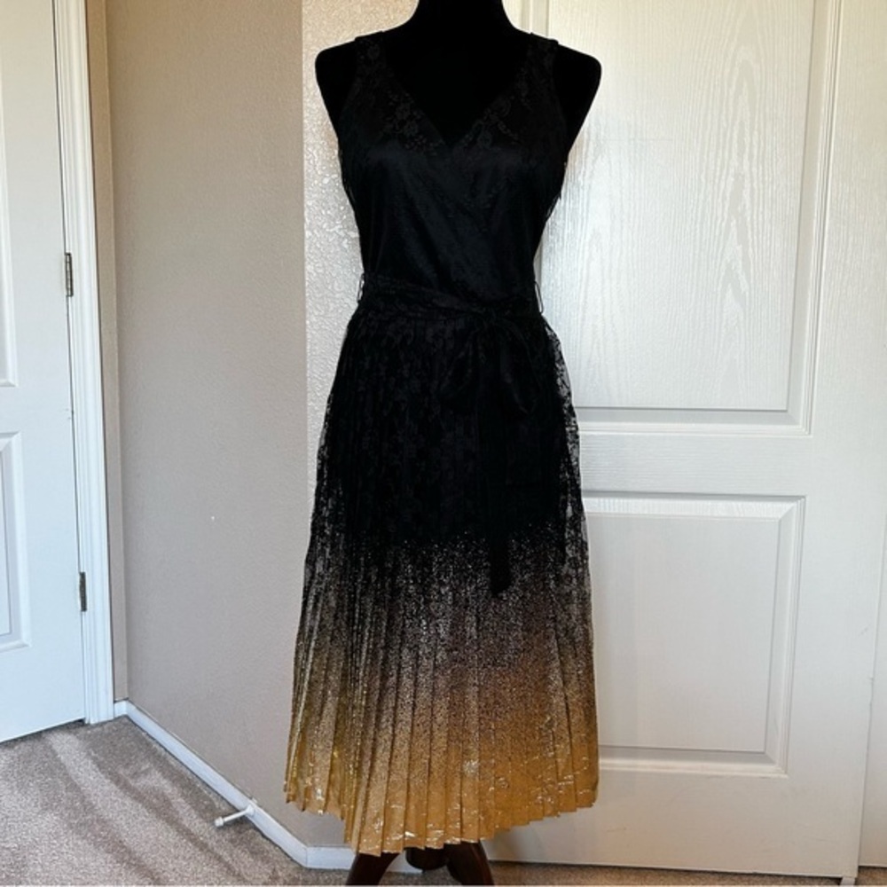 NWT Worthington Black and Gold‎ Lace Dress Size 4